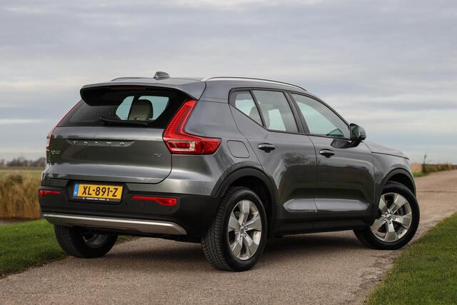 Volvo XC40 2.0 T4 190 pk Aut-8 ? LED ? Camera ? Navi