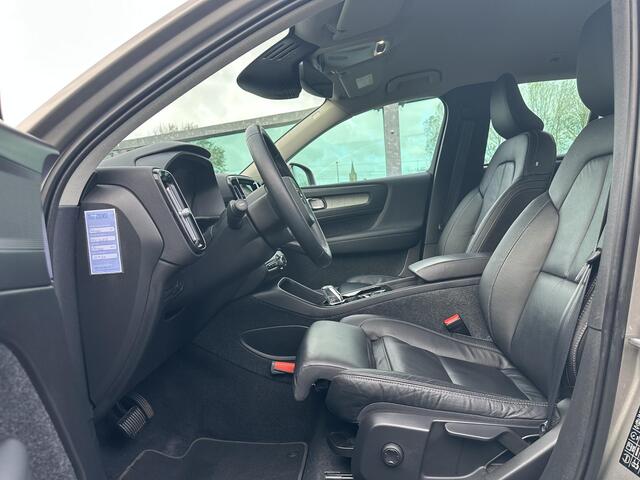 Volvo XC40 1.5 T4 Recharge Inscription / Lage kilometerstand / Stoel+stuurverwarming / Camera achter / Leder / Pilot assist / Keyless /