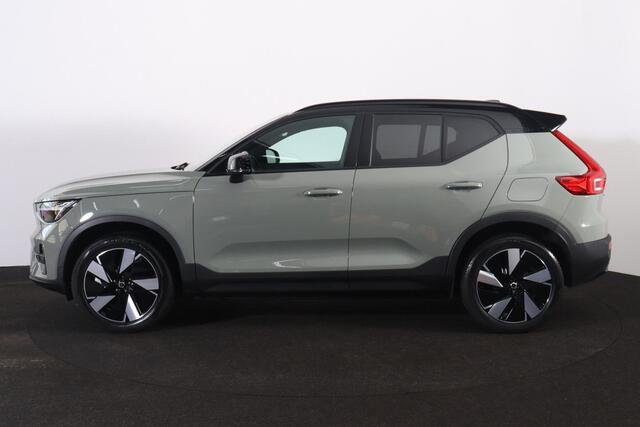 Volvo XC40 Extened Range Core 82 kWh - IntelliSafe Assist & Surround - Parkeercamera achter - Verwarmde voorstoelen, stuur & achterbank - Parkeersensoren voor & achter - Draadloze tel. lader - Warmtepomp - Extra getint glas - Elektr. inklapbare trekhaak - 19' LMV