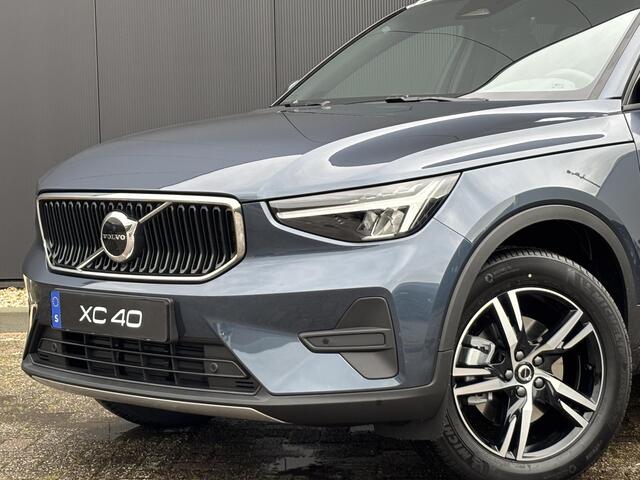 Volvo XC40 2.0 B4 Core Business Edition / 18 inch / Stoelverwarming / Elek. achterklep / Getinte ramen /
