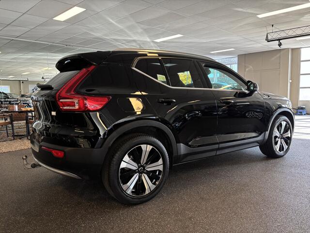 Volvo XC40 1.5 T4 Plug-in Ultimate Bright / Panoramadak / Leer - Alcantara / Harman-Kardon / Dab+ / Apple Carplay / Stuur- en Stoelverwarming / MY 2023 - Elek Trekhaak -