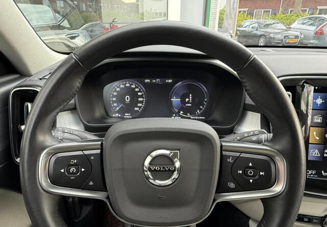 Volvo XC40 1.5 T4 Recharge Inscription Expr. |Leder|Trekhaak|Camera|