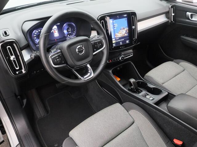 Volvo XC40 1.5 T4 Plug-in hybrid Core Bright | CAMERA | KEYLESS