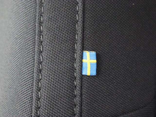 Volvo XC40 Recharge Core | Stoel & stuurverwarming | 20'' | Camera | Carplay | Navigatie | Getint glas | Full LED | DAB | Parkeerhulp | Inscription metallic lak