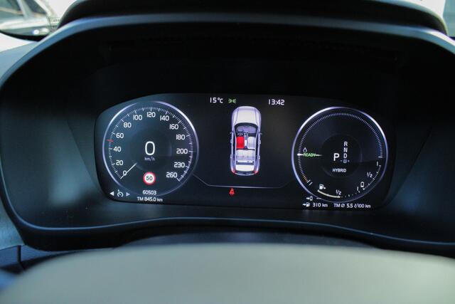 Volvo XC40 1.5 T4 Recharge Inscription Expression |trekhaak|leder|elektrische achterklep|goed onderhouden|