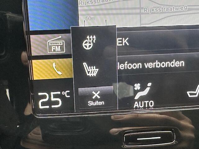 Volvo XC40 1.5 T3 Inscription / Camera / Trekhaak / Stoel+ Stuur verwarming