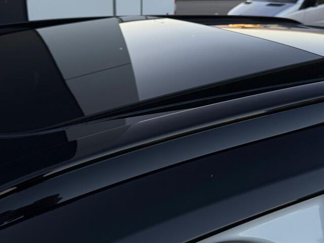 Volvo XC40 1.5 T5 Twin Engine R-Design Panodak Harman Kardon Camera Dealer Onderhouden