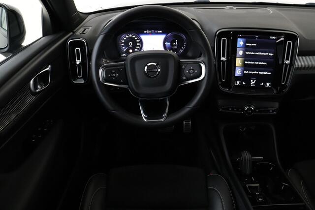 Volvo XC40 T5 PLUG-IN HYBRID R-DESIGN -PANO.DAK|CAMERA|TREKHAAK|PRIVACY.GLAS|INDUC.LADEN|BLIS