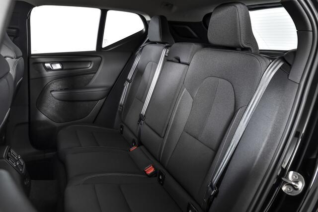 Volvo XC40 1.5 T4 Plug-in hybrid Inscription Expression | Elek. Trekhaak | Dig. Cockpit | Cruise | Stoel-+Stuurverw. | PDC | Camera | NAV + App. Connect | ECC | Elek. Klep | LM 18" | 1561