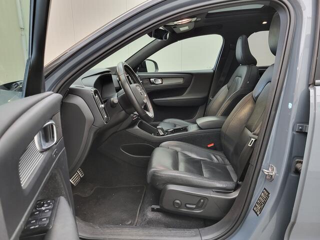 Volvo XC40 Recharge P8 AWD R-Design | Panorama | Warmtepomp | Leder | trekhaak |*