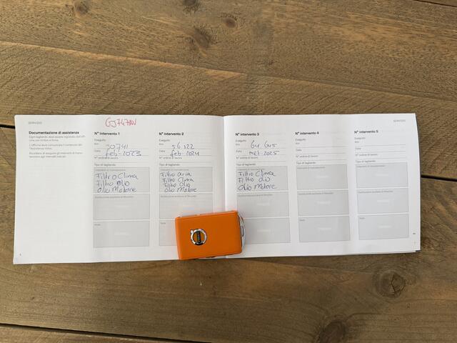 Volvo XC40 1.5 T4 Recharge Inscription Expression Carplay slechts 66.000km