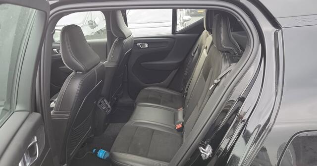 Volvo XC40 Recharge P8 AWD R-Design (408 PK) 1e-Eig. & Dealer-Onderh. BOVAG-Garantie. NL-Auto.