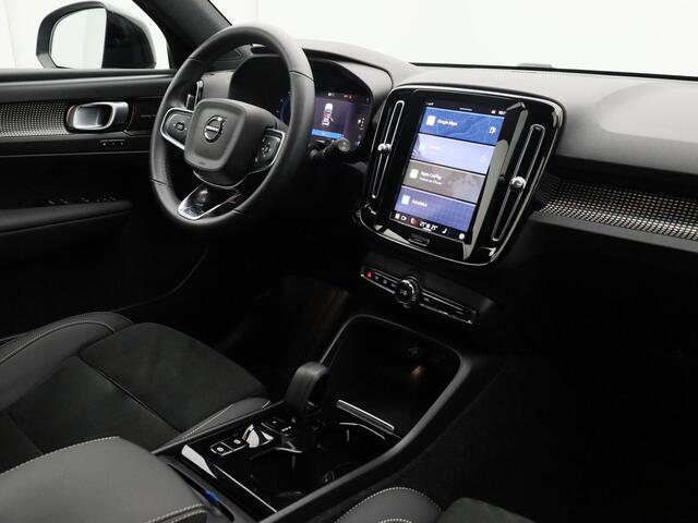 Volvo XC40 2.0 B3 Plus Dark | FACELIFT | CAMERA | KEYLESS | H&K | STOEL- EN STUURVERW. | MEMORY