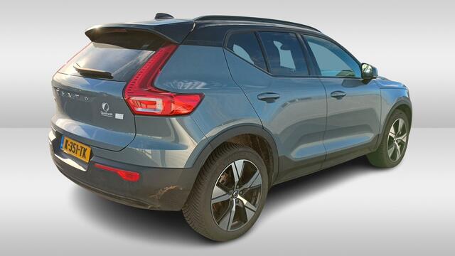 Volvo XC40 Recharge P8 AWD R-Design (408 PK) 1e-Eig. & Keurig-Onderh. BOVAG-Garantie. NL-Auto.