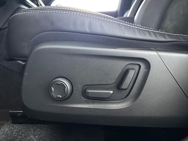 Volvo XC40 T5 Recharge R-Design | 360° camera | Harman Kardon | Stoel- en Stuurverwarming | Trekhaak