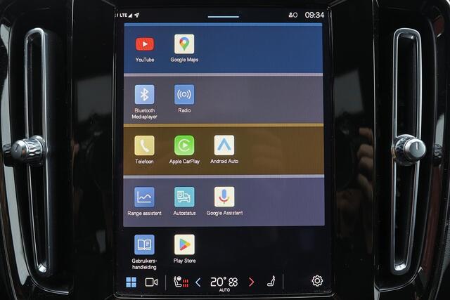 Volvo XC40 Recharge P8 AWD R-Design - IntelliSafe Assist & Surround - Parkeercamera achter - Parkeersensoren voor & achter - Verwarmde voorstoelen & stuur - Warmtepomp - 19' LMV