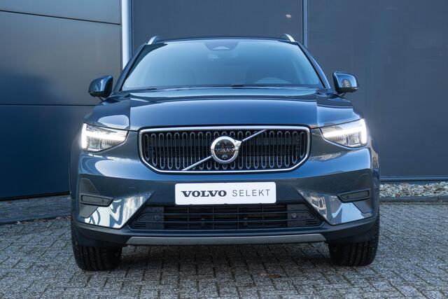 Volvo XC40 B4 Automaat Business Edition | Harman Kardon Premium Sound | 360 Graden Camera | 20 inch Lichtmetalen Velgen | Google Infotainment | Climate Pack | Adaptieve Cruise Control | BLIS | Extra Getint Glas |