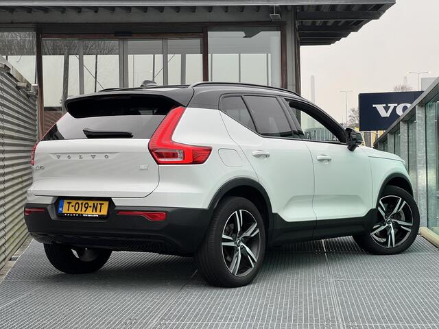 Volvo XC40 1.5 T5 Recharge R-Design PHEV, Automaat, Panoramadak, Trekhaak semi elektrisch inklapbaar, Driver assist, BLIS, Elektrische stoelverstelling, Stoelverwarming, Stuurverwarming, Harman Kardon audio, Leder-nubuck bekleding