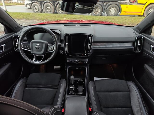 Volvo XC40 T3 R-Design | Rijklaarprijs | Trekhaak | Camera |
