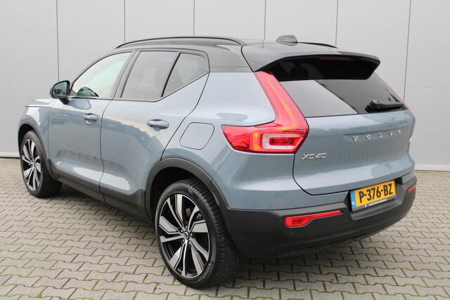 Volvo XC40 Recharge Pro | 360 graden camera | Elektrisch verstelbare stoelen | All Season banden