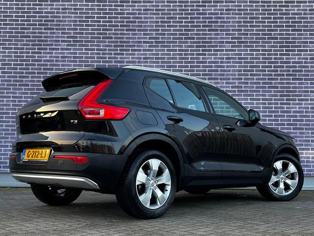 Volvo XC40 1.5 T3 Momentum Pro | All Season Banden | Cruise Control | Elektrische achterklep | Trekhaak | On Call | Dealer Onderhouden |