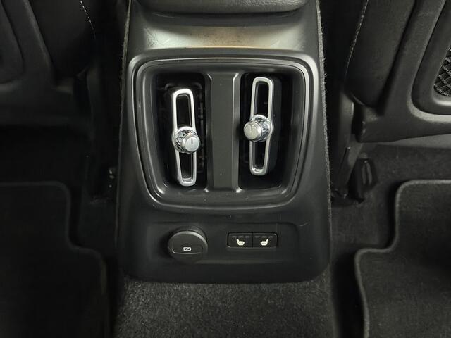 Volvo XC40 1.5 T4 Recharge R-Design Expression Leder, Camera, Navi, Harman/Kardon, Winterpakket, Cruise control adaptief, Elektrische achterklep