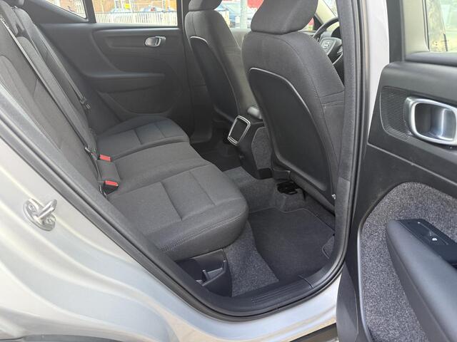 Volvo XC40 1.5 T2 Park Assist Pack