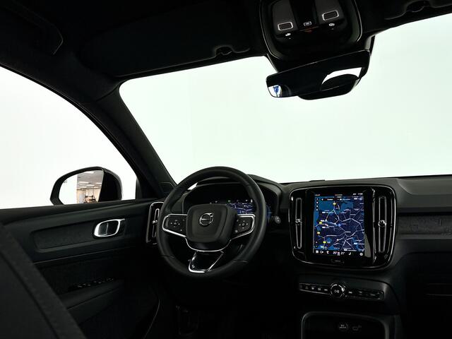 Volvo XC40 Recharge Plus 70 kWh | Parkeercamera | Stoel- en Stuurverwarming | Trekhaak