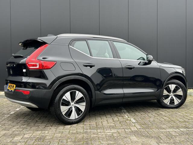 Volvo XC40 1.5 T4 Recharge Inscription Expression / Camera / Trekhaak / Stoelverwarming /