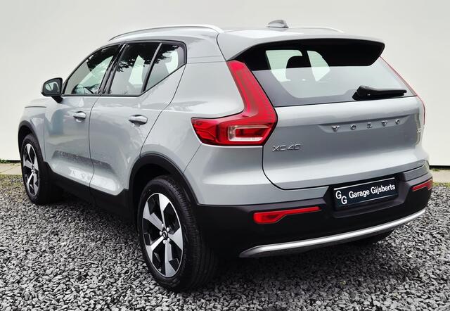 Volvo XC40 1.5 T2 Core 19" Wielen - Climate - LED-Thorshammer - Apple Carplay Android - Keyless Drive - Elektrische achterklep