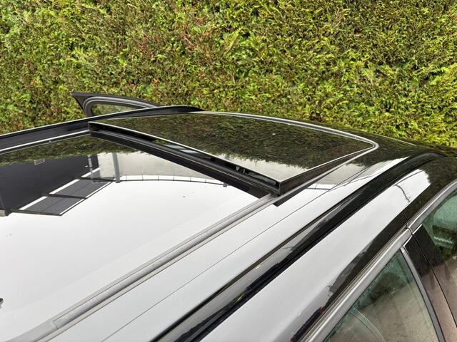 Volvo XC40 Recharge P8 AWD R-Design | Panoramadak | Trekhaak | Harman/Kardon |