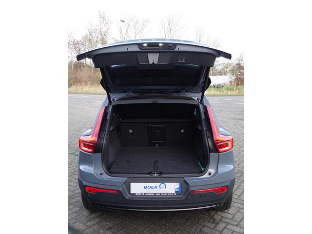 Volvo XC40 2.0 B3 Plus Dark H-LEER | ACC | MEMORY | BLIS + CTA | HK-AUDIO