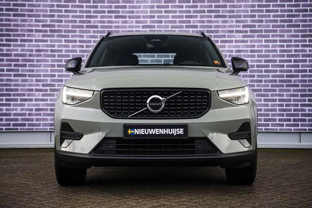 Volvo XC40 2.0 B4 Plus Dark | Trekhaak | Adaptive Cruise Control | Dode hoek detectie BLIS | Harman/Kardon audio | Elektrische stoelverstelling | Stoel- en stuurverwarming | Verwarmde Voorruit |