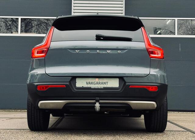 Volvo XC40 1.5 T5 R-Design |Pano |Harman/Kardon |Trekhaak |Sfeer |Alcantara