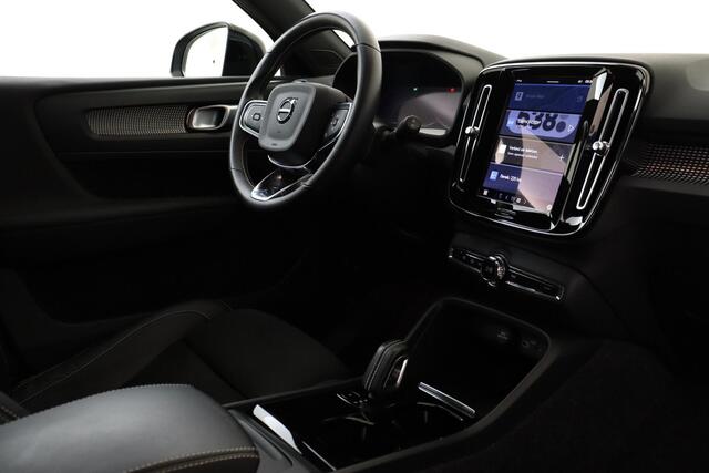 Volvo XC40 RECHARGE P8 AWD R-DESIGN -KEYLESS|BLIS|CLIMATE|WARMTEPOMP|TREKHAAK|20"|BTW!
