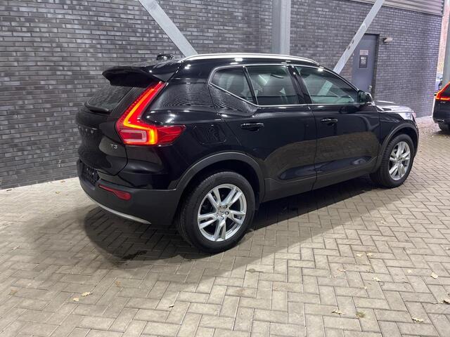 Volvo XC40 T3 Momentum Pro | Apple Carplay | Stoelverwarming | Elek. Achterklep | PDC V+A