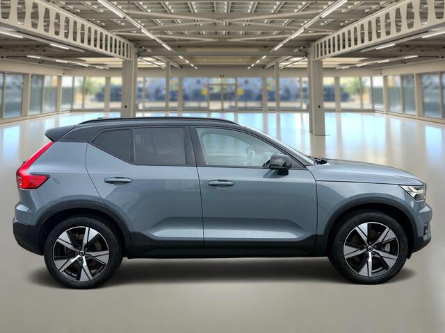 Volvo XC40 Recharge P8 AWD R-Design Trekhaak/Pack audio/ Rijklaar met garantie
