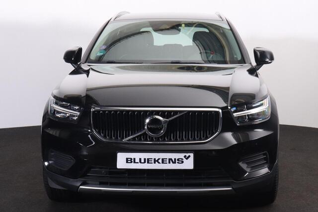 Volvo XC40 T3 Momentum Pro