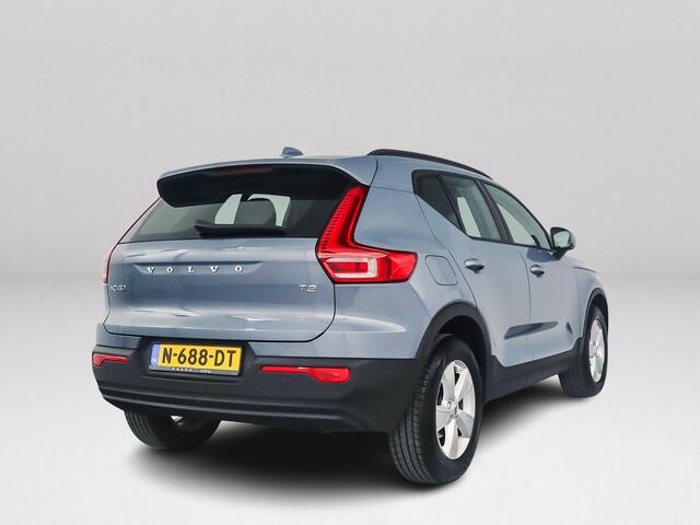 Volvo XC40 T2 Momentum Core | Park Assist | Cruise Control | Navigatie