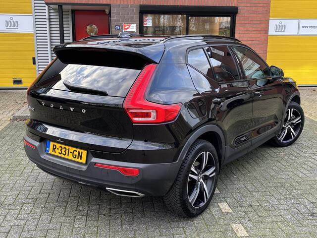 Volvo XC40 1.5 T5 262pk Twin Engine R-Design ACC LED Camera 19''