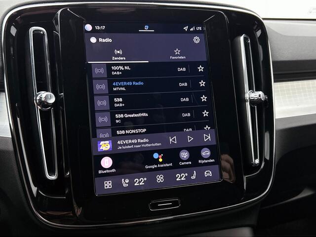 Volvo XC40 2.0 B4 Plus Black Edition