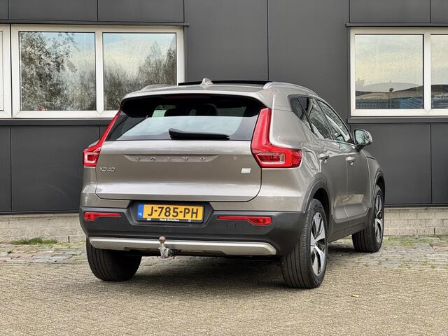 Volvo XC40 1.5T5 265PK Recharge Bns Pro/Pano/Thaak/Blindspot/Camera/