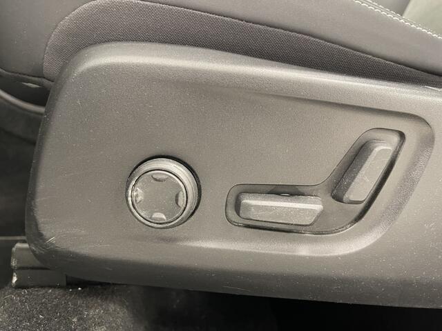 Volvo XC40 1.5 T4 PHEV Ultimate Dark | Autopilot | Harman/Kardon | Panorama