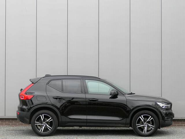 Volvo XC40 1.5 T2 AUT R-Design Camera / pilot assist / Stuurverwarming