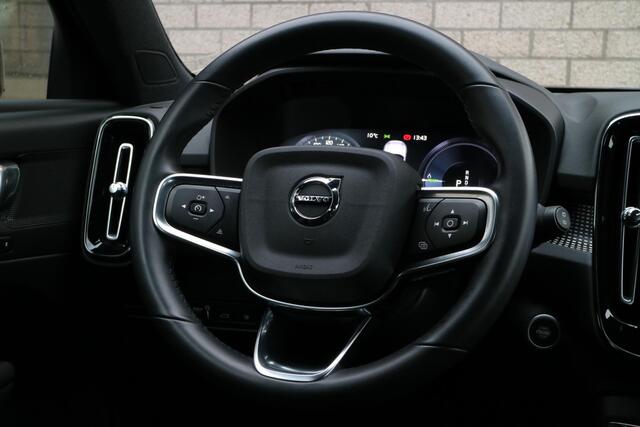 Volvo XC40 T5 PHEV R-Design Aut. | 360 camera | Carplay |