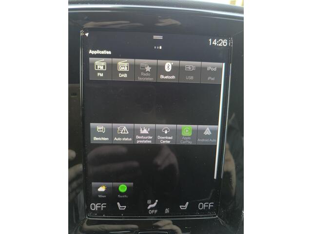 Volvo XC40 1.5 T5 Recharge Business Pro stoel en stuur verwarming, electr A klep, 360 Camera, carplay, all season banden