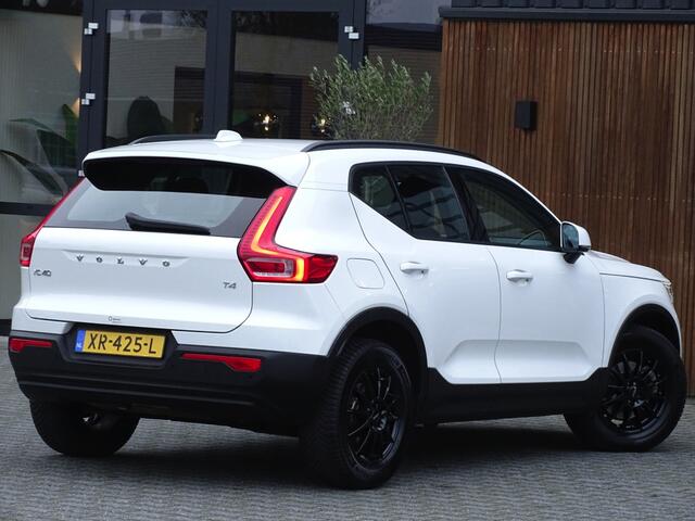 Volvo XC40 T4 191PK automaat / luxe pakket / LED / *NAP*