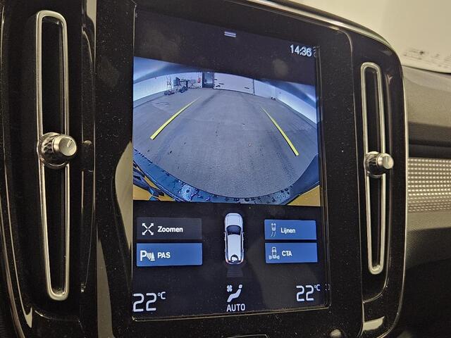 Volvo XC40 1.5 T3 R-Design | Harman/Kardon | Parkeersensoren V+A | Camera | Volvo on Call | Adaptieve cruise control | Pilot assist | Apple carplay/android auto | Keyless entry/start |