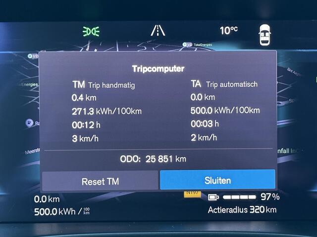 Volvo XC40 Recharge Core 70 kWh Verwarmde stoelen voor, Verwarmd stuurwiel, Trekhaak semi elektrisch, Parkeer camera, Parkeer verwarming, Volvo On call