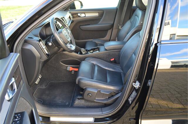 Volvo XC40 Recharge P8 AWD 300kw R-Design Vol leer Panoramadak Harman Kardon Adaptive Cruise 360 Camera